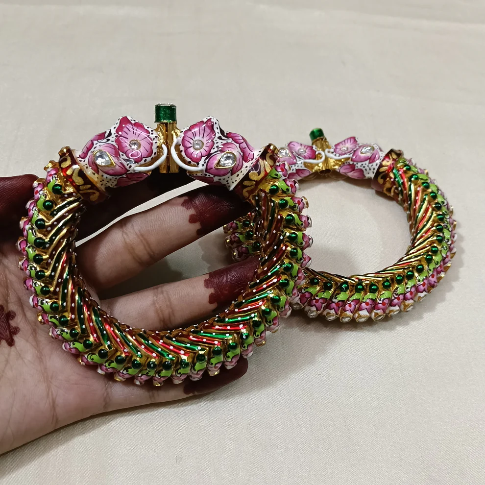 1 Stone Hathi Mukha Sutarla Bangles (Sutarla Kada)