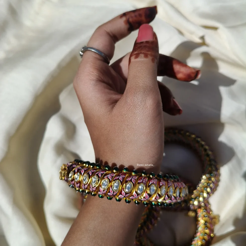 1 Stone Meenakari Sutarla Bangles (Sutarla Kada) View 2