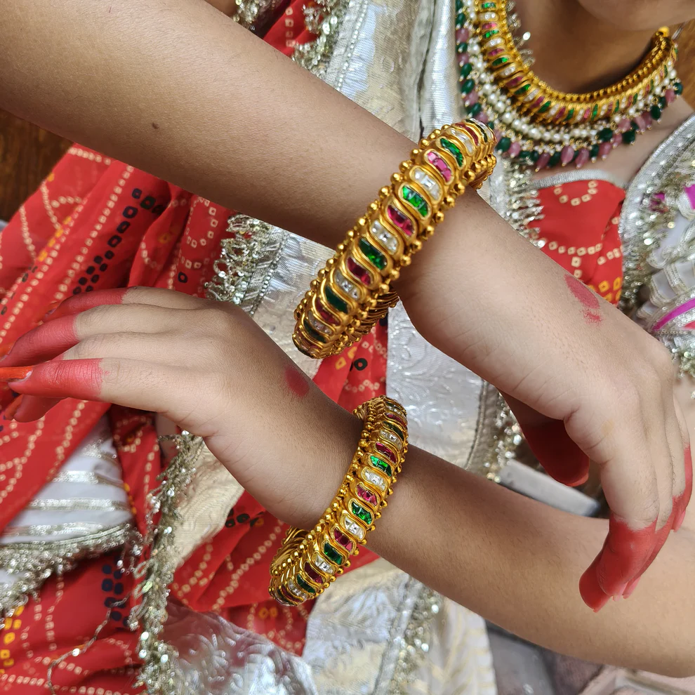 Multi Colour 3 Stone Sutarla Bangles (Sutarla Kada)