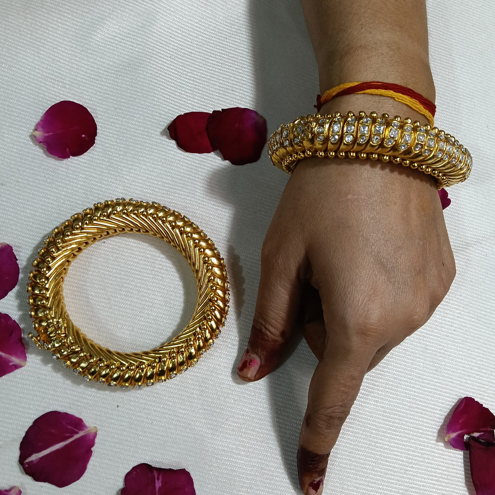 3 stone sutarla bangles (Sutarla kada)