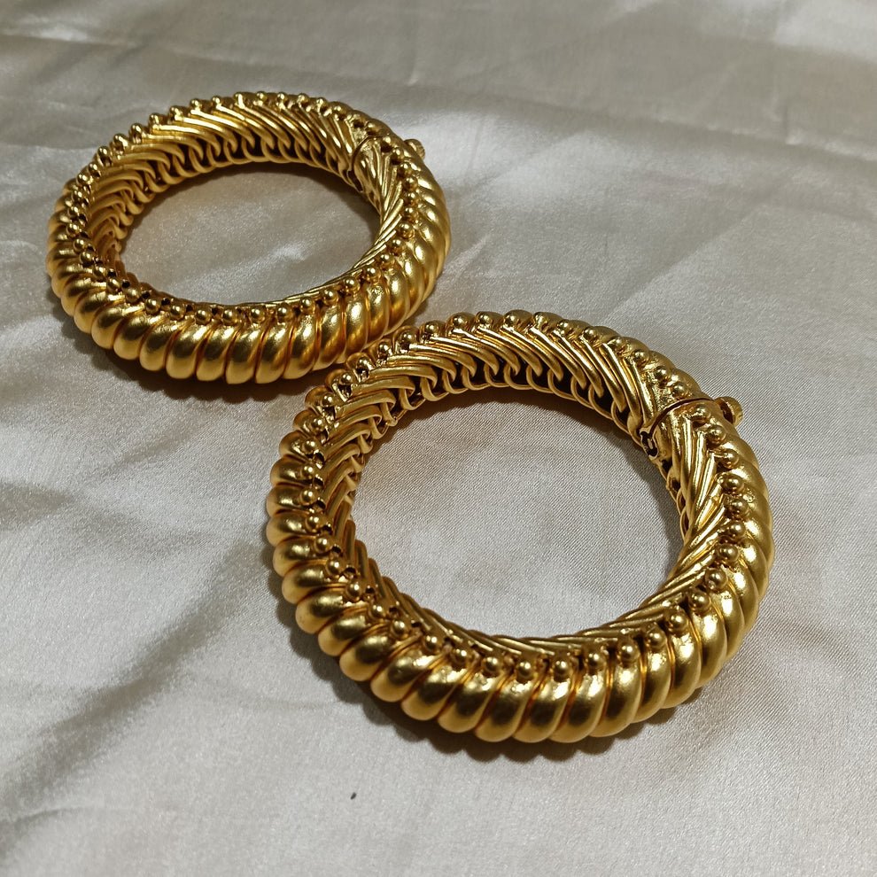 Gold plated 925 silver Sutarla bangles (Sutarla)