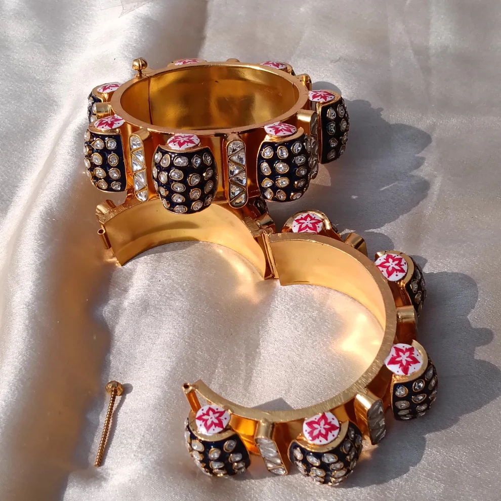 Meenakari Gajra kada (pair)