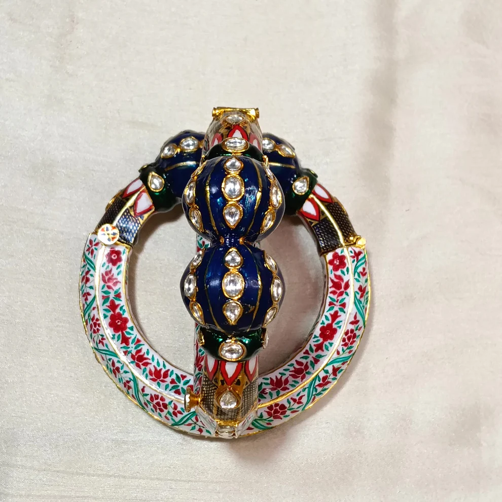 Floral Meena Kada