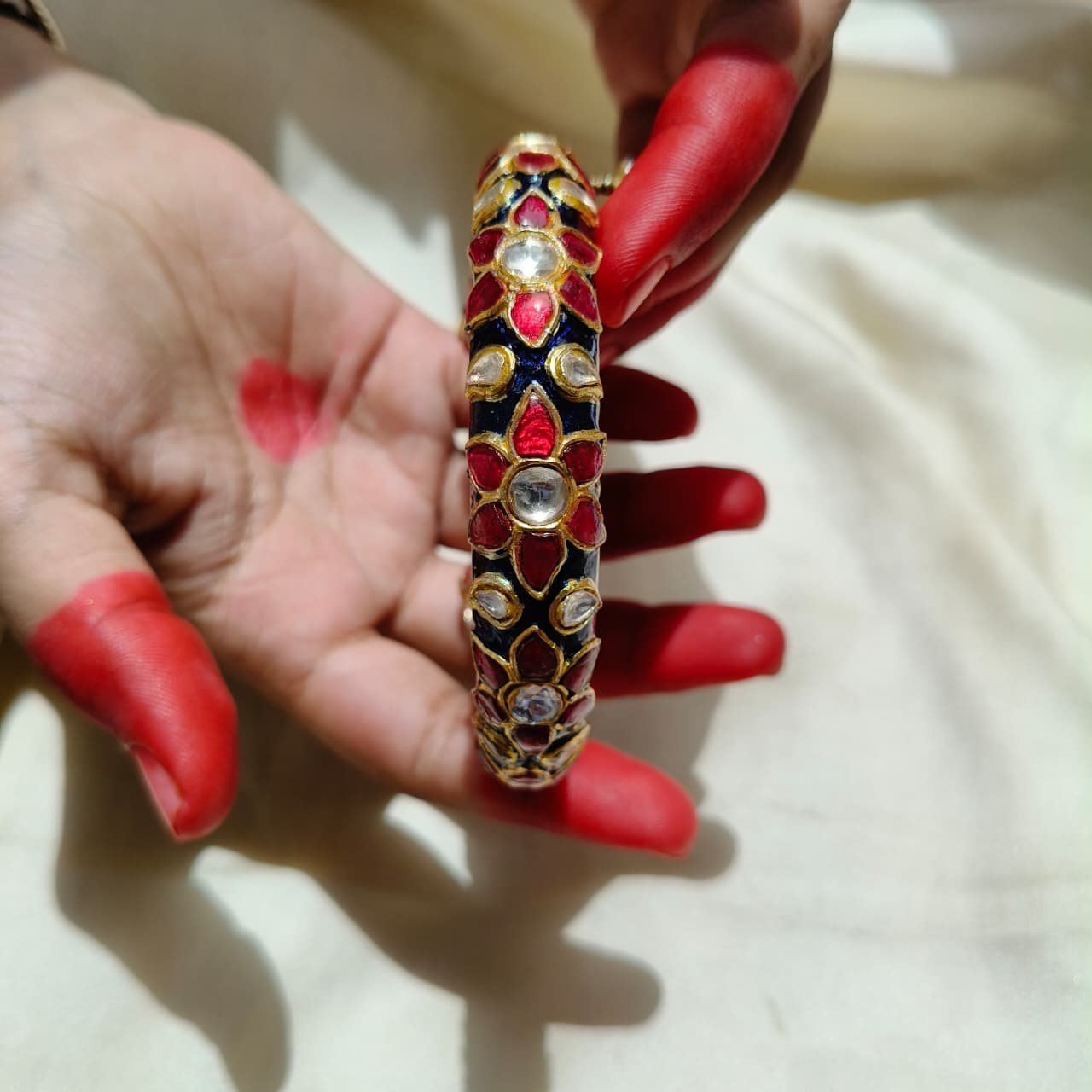 Magar mukhi Meena kada