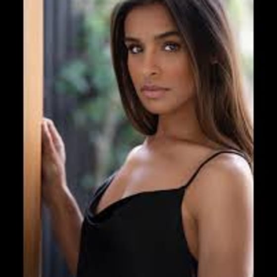Melody Thornton in the media, image 3