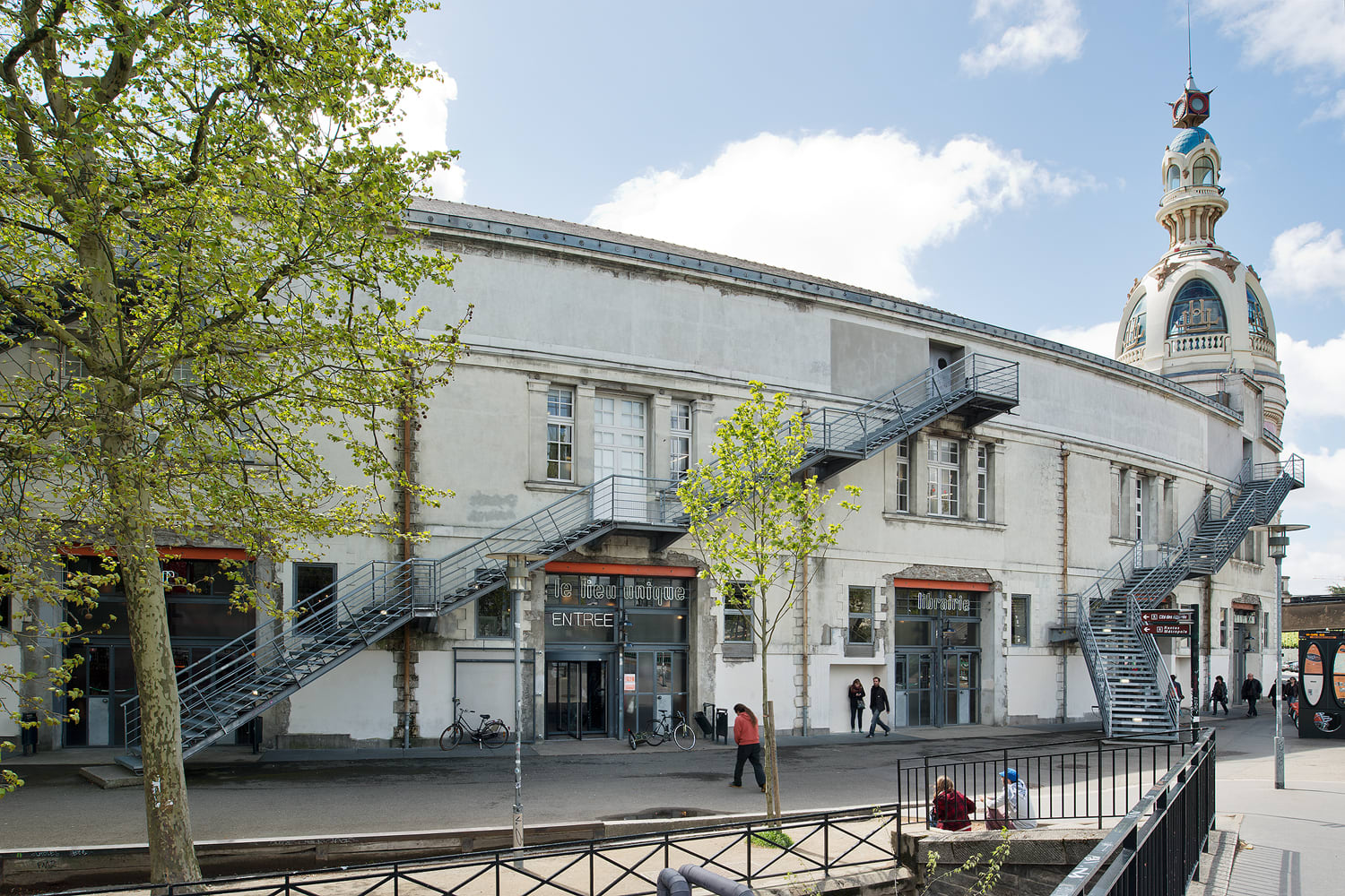 La Maison Unique
