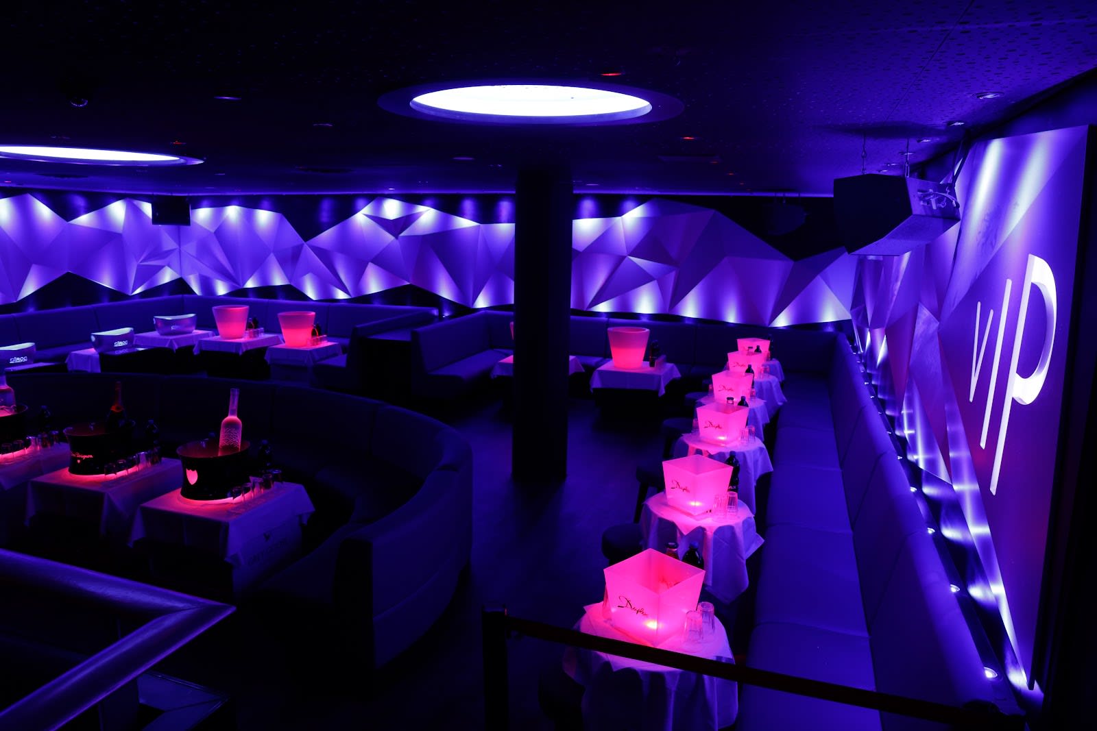 Duplex Club