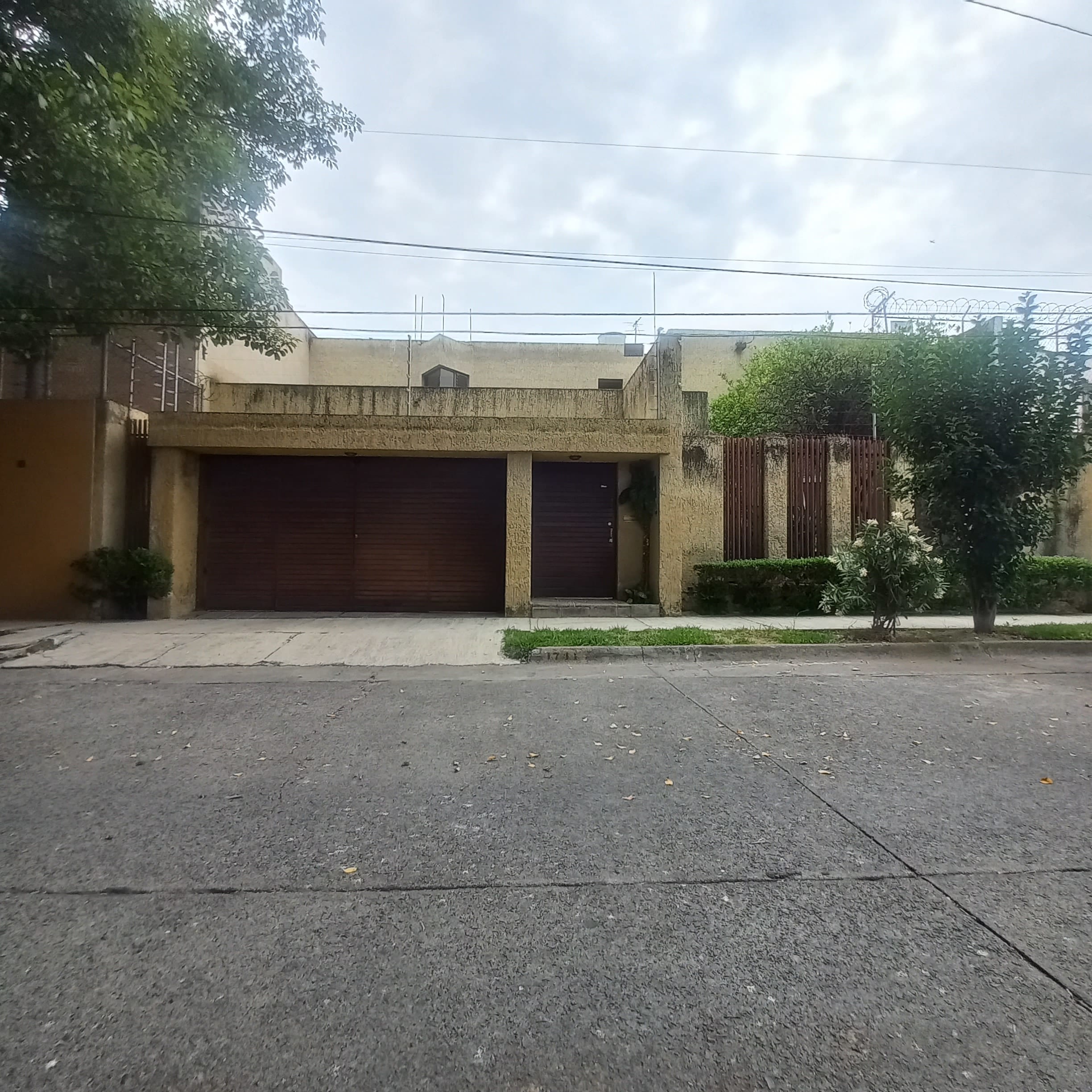 0069-RCV - AMPLÍSIMA CASA, CHAPULTEPEC COUNTRY, GUADALAJARA