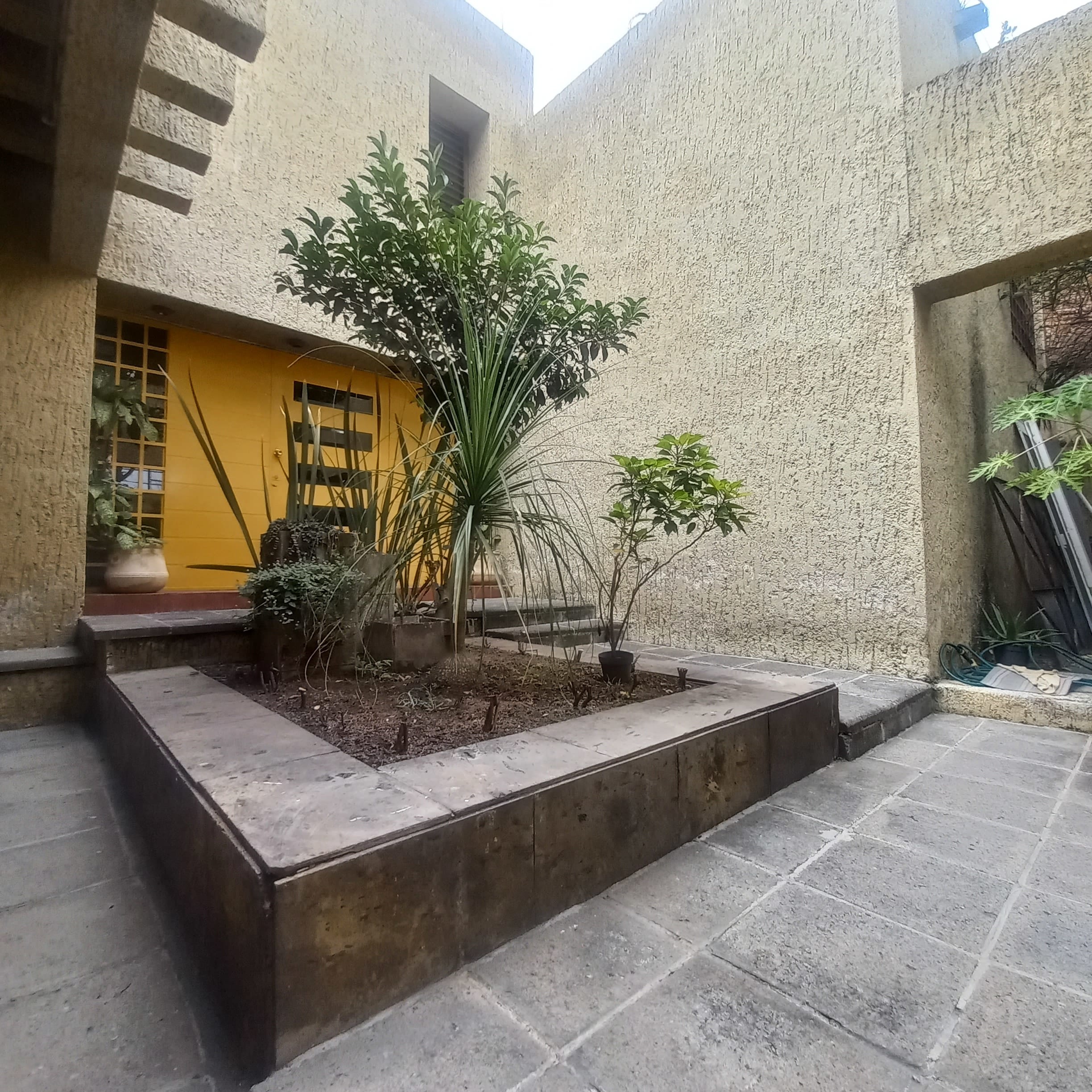 0069-RCV - AMPLÍSIMA CASA, CHAPULTEPEC COUNTRY, GUADALAJARA - Miniatura 30