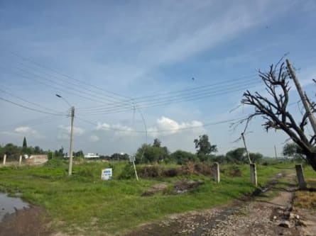 0238-RTV TERRENO EN VENTA. COLONIA LOS SAUCES, TLAJOMULCO DE ZÚÑIGA, JALISCO - Miniatura 3