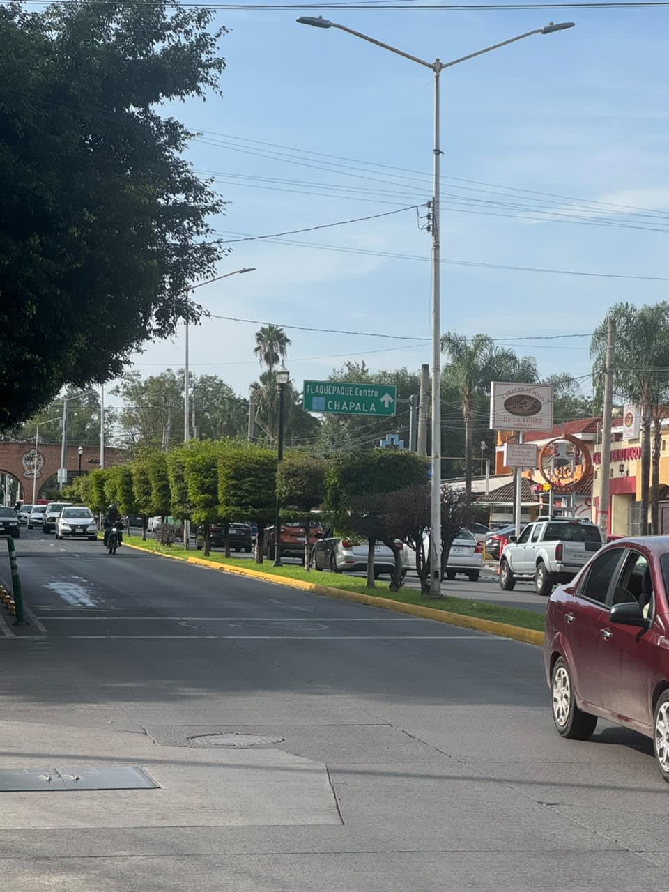 0239-CLR LOCAL EN RENTA PRADOS DEL NILO, SAN PEDRO TALQUEPAQUE, JALISCO - Miniatura 4