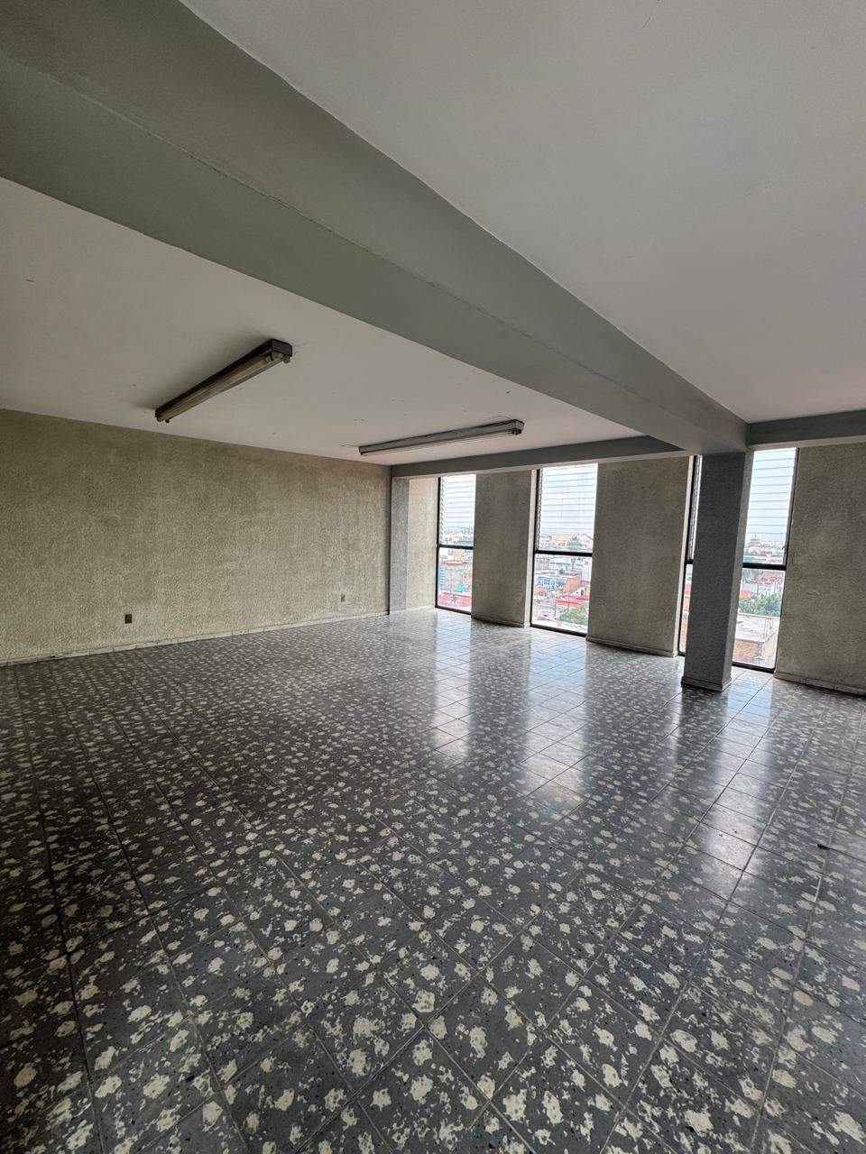 0240-CEV EDIFICIO EN VENTA - Miniatura 2