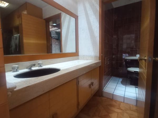 0069-RCV - AMPLÍSIMA CASA, CHAPULTEPEC COUNTRY, GUADALAJARA - Miniatura 26