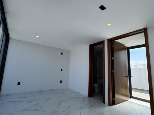 0214-RCV - CASA EN VENTA SOLARES RESIDENCIAL, EN ZAPOPAN - Miniatura 17