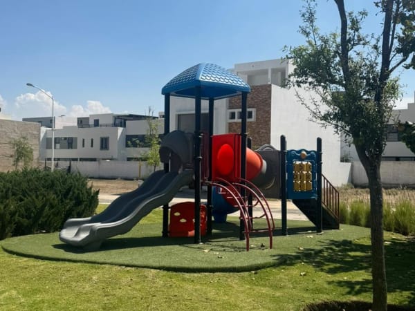 0214-RCV - CASA EN VENTA SOLARES RESIDENCIAL, EN ZAPOPAN - Miniatura 32