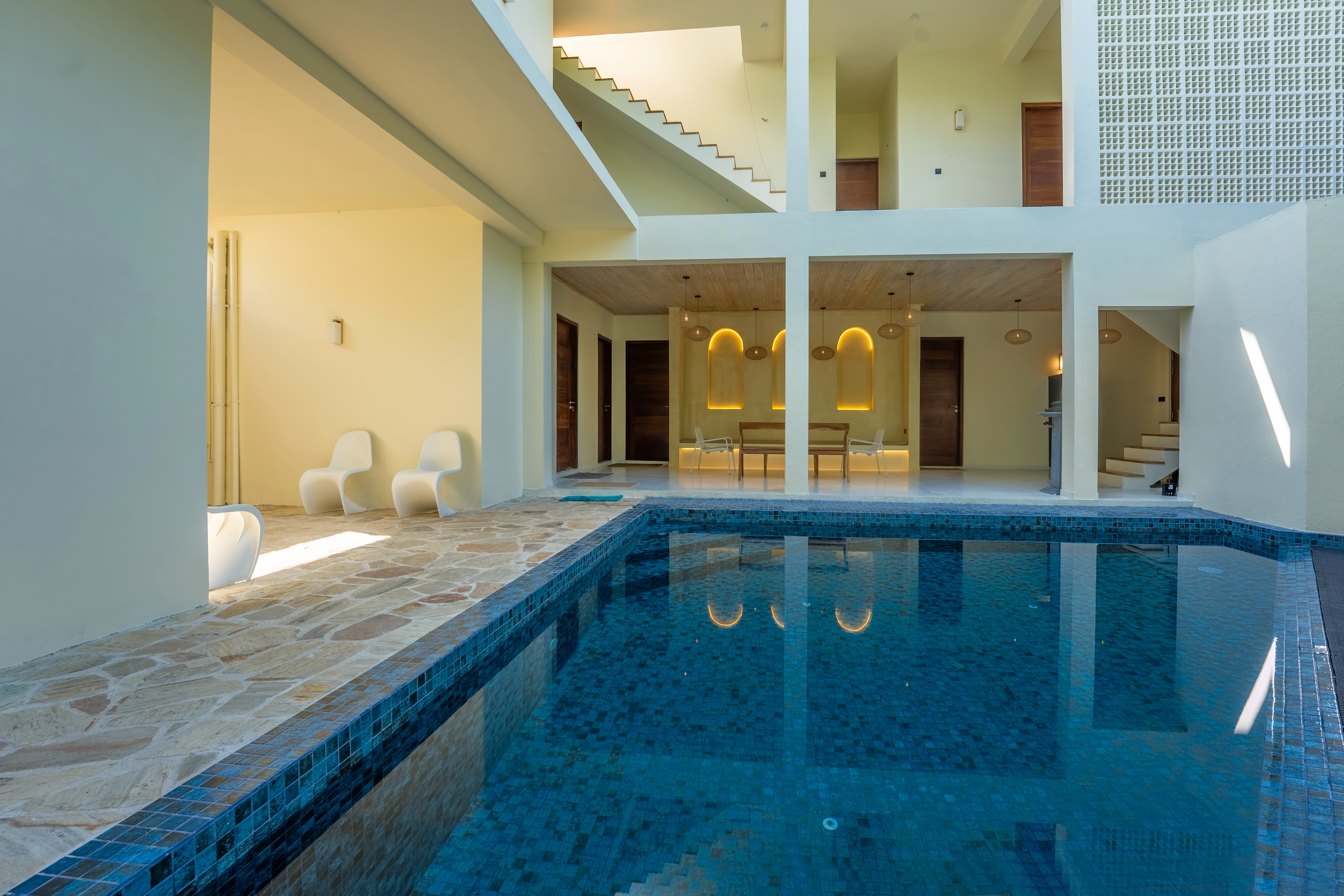 home.carousel.title01