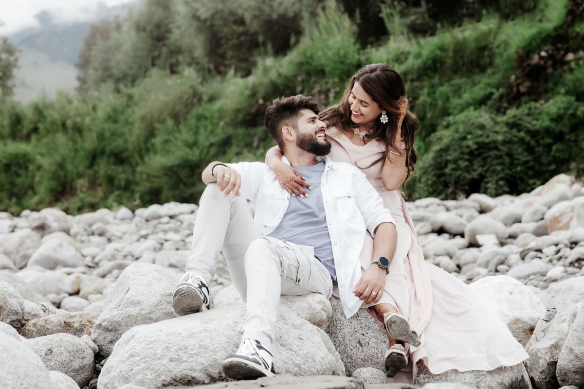 Deepak & Pallavi