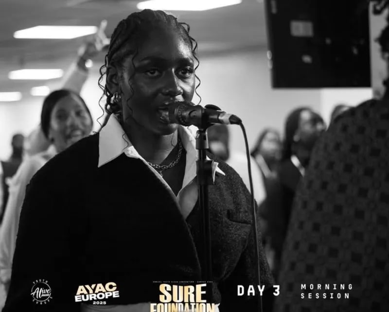 AYAC worship leader