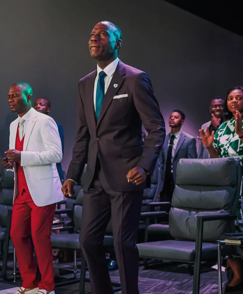 Leaders standing ovation