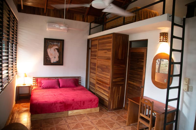 Pool House Oceanside 