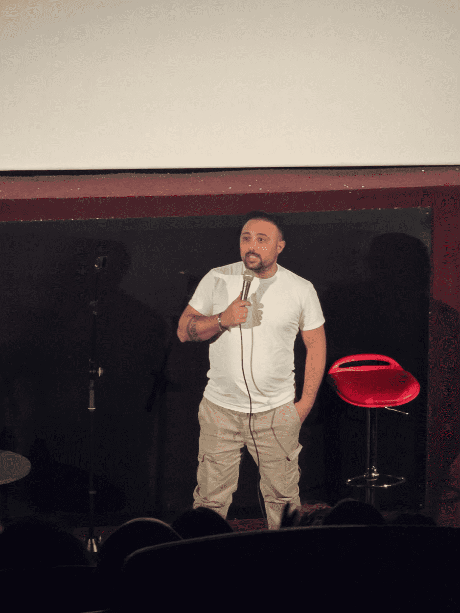 לירון רומנו סטנדאפ - תמונה