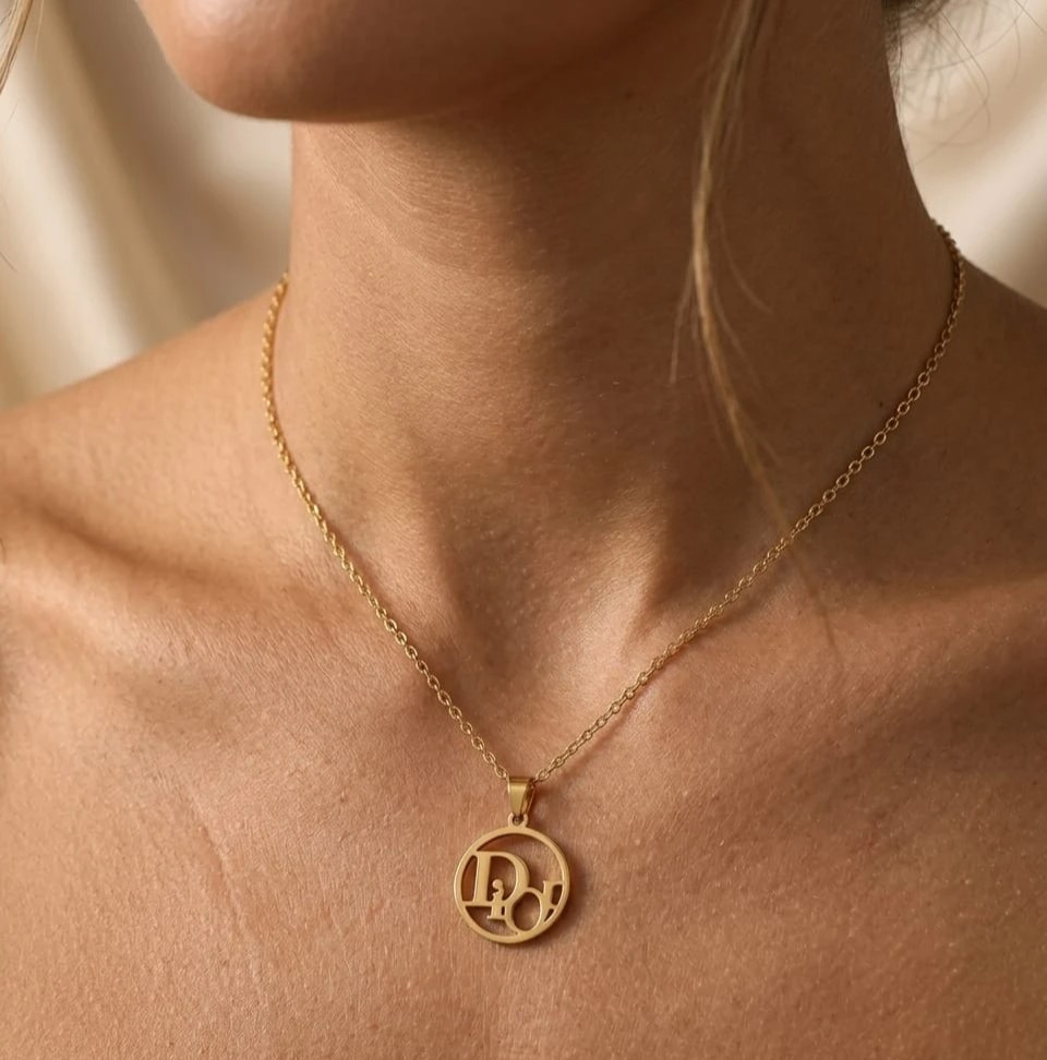 Whimsy Gold Pendent thumbnail 2