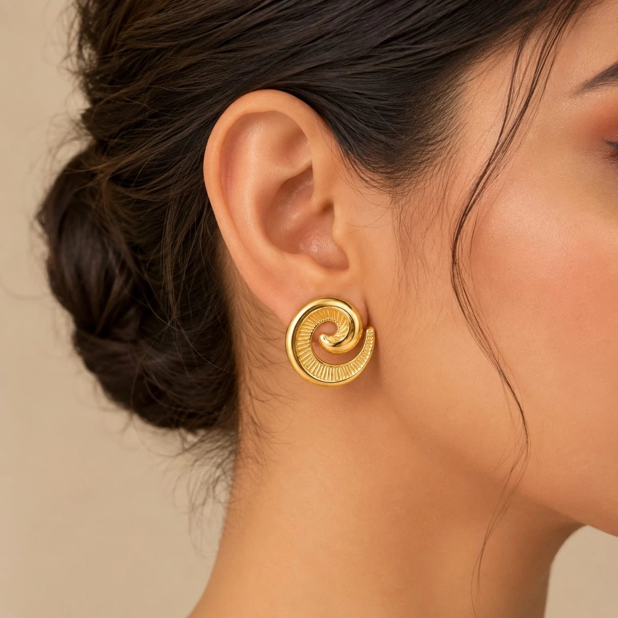 Shell Earring thumbnail 2