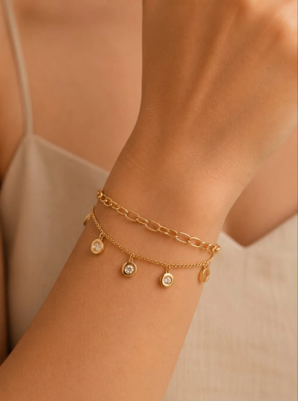 Lustre Charm Chain thumbnail 2
