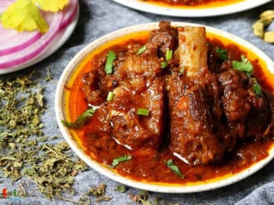 Mutton Curry Cafe Special Quarter (3piece)