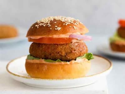 Cob Aalu Tikki Burger