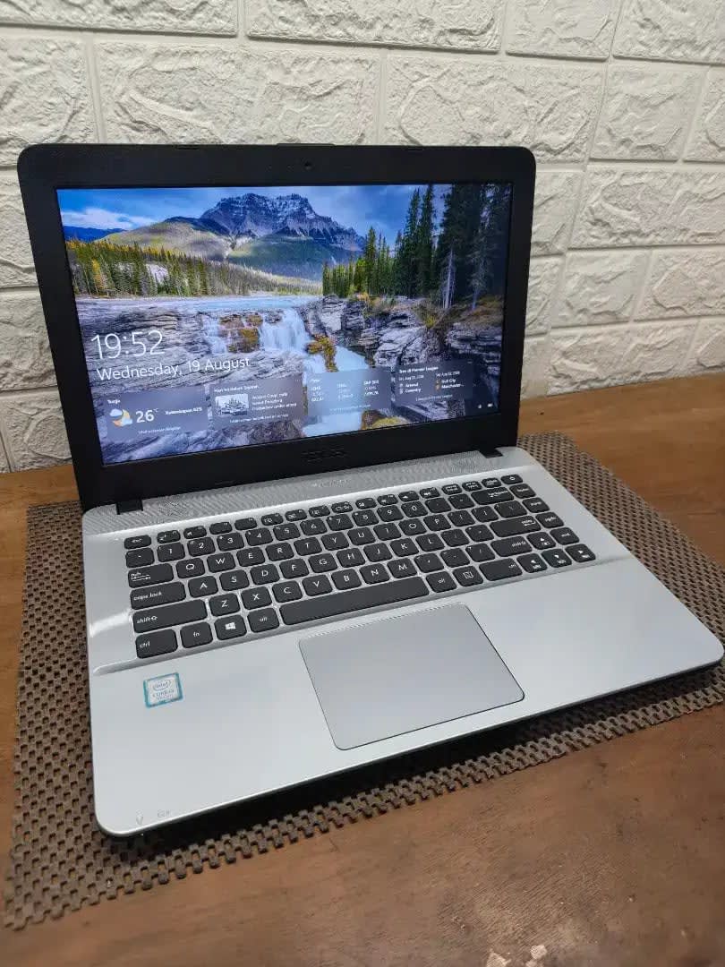 Asus X441U intel Core i3 Gen-7 (8/128+500gb) 14 inch MULUSS - Image 1 of 4