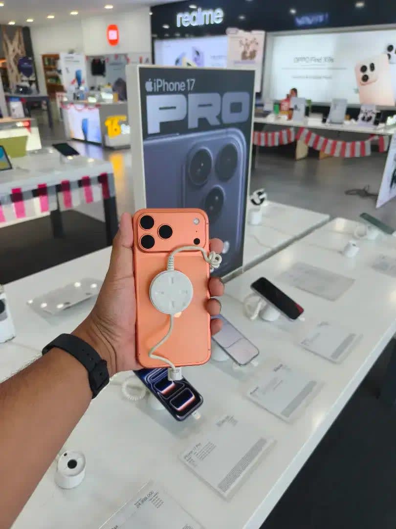 IPHONE 17 PRO MAX KREDIT TANPA BUNGA - Image 1 of 1