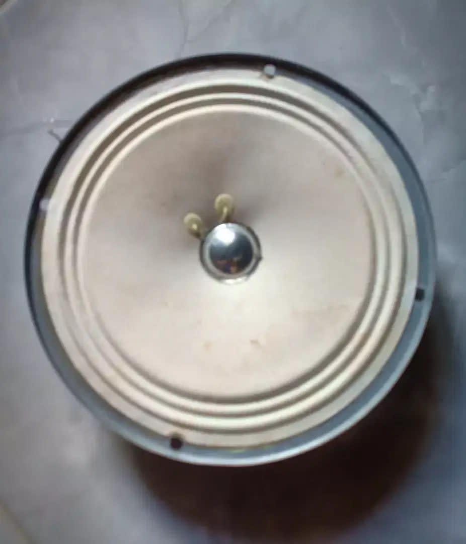 Jual speaker kondisi bagus - Image 1 of 1