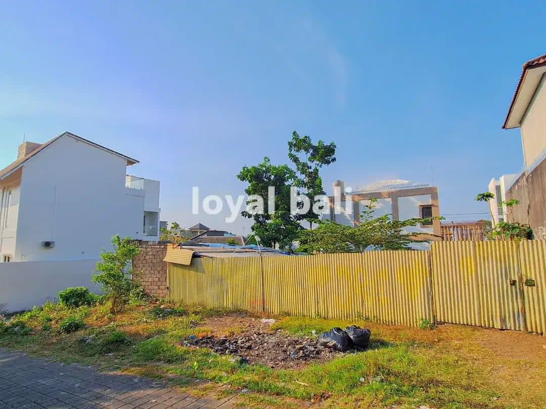 Tanah, 548m² Perfect Land in Strategic Area, near Jimbaran Beach, Bali - Image 1 of 5