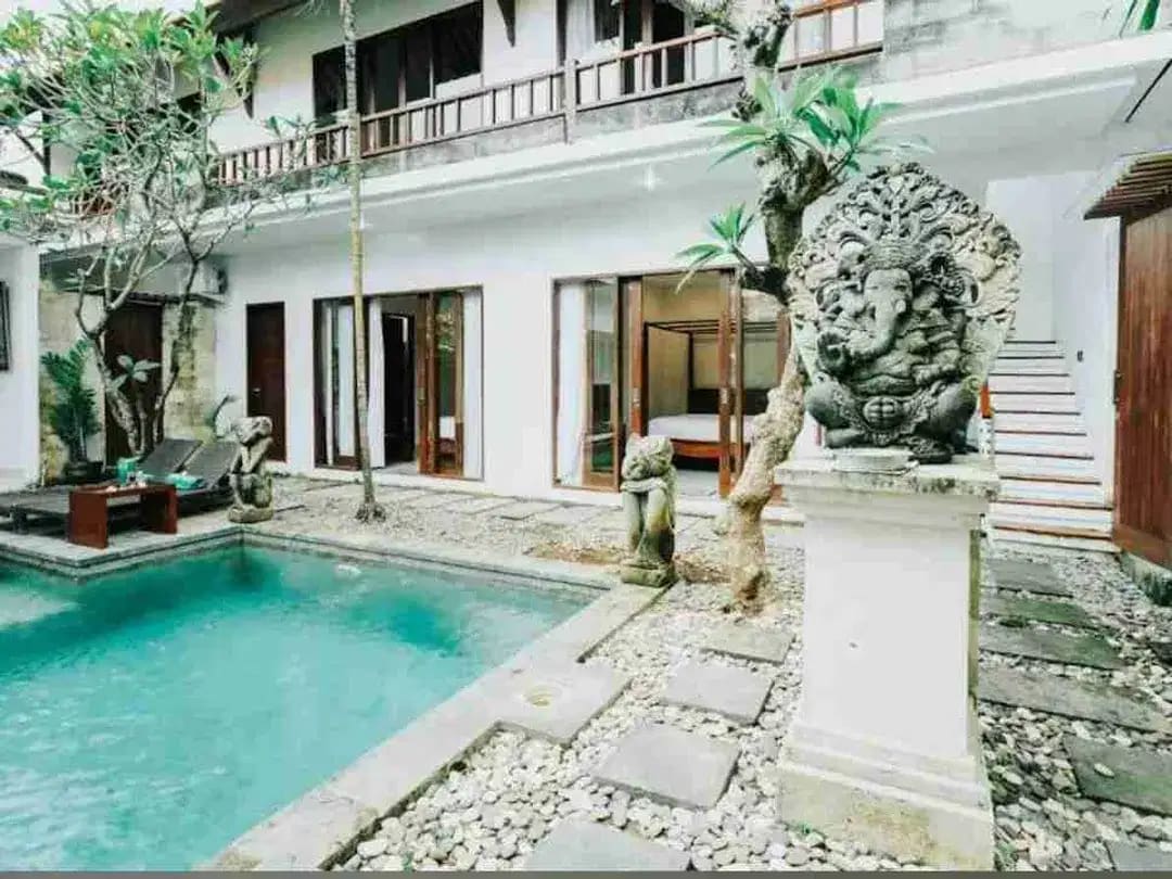 jual villa penginapan 8 kamar di jl.Bumi Ayu Sanur Bali - Image 1 of 7
