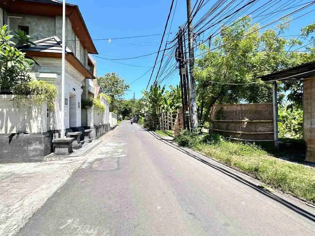 Tanah Premium Taman Griya Jimbaran - Image 1 of 10