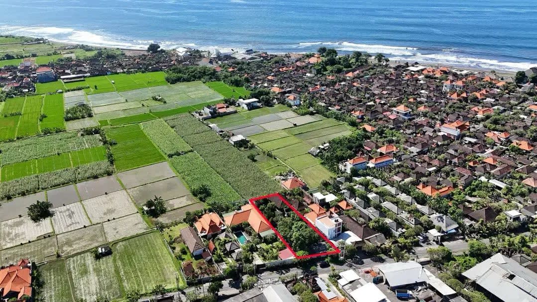Tanah 10are di Jalan Pantai Gumicik Ketewel Dekat Sanur Padanggalak - Image 1 of 10