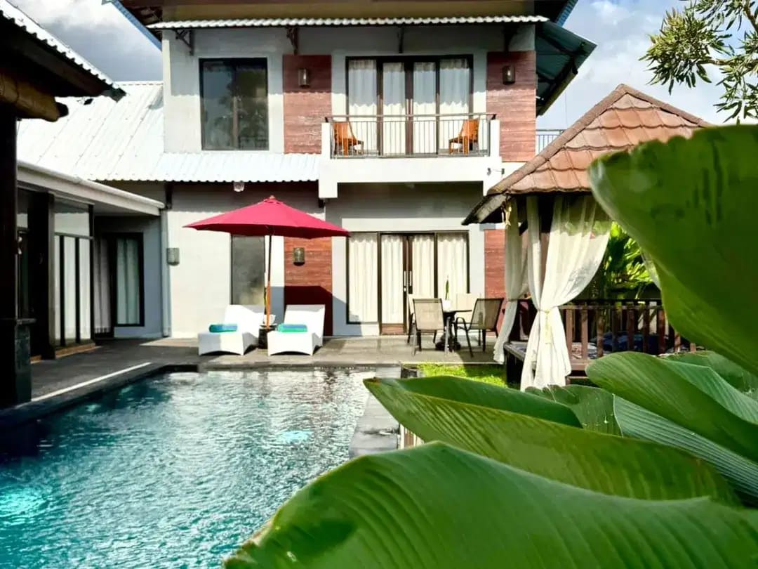 DIJUAL CEPAT VILLA PREMIUM KOMERSIAL VIEW SAWAH – UBUD TEGALALANG, BALI - Image 1 of 10