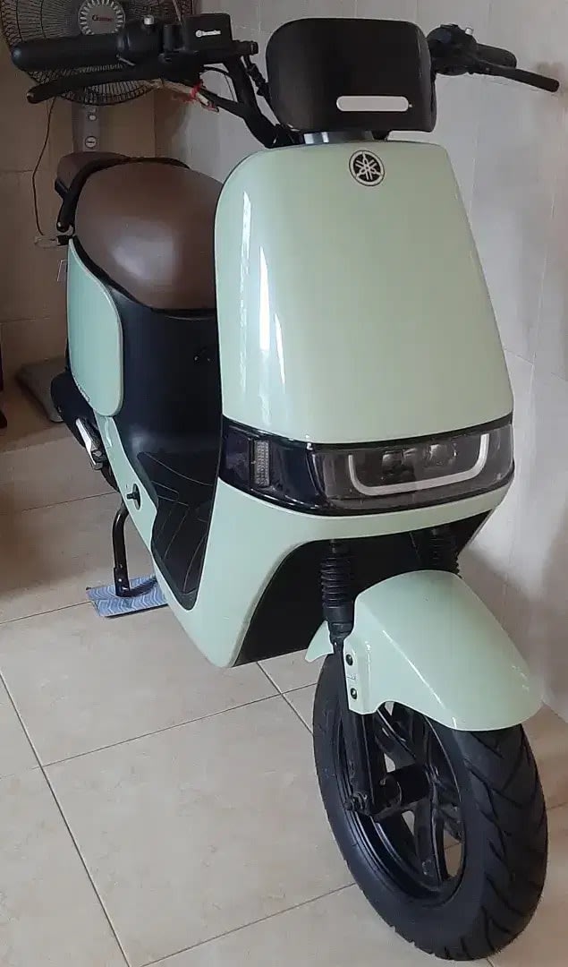 Sepeda listrik viar c3x hadiah kantor - Image 1 of 3