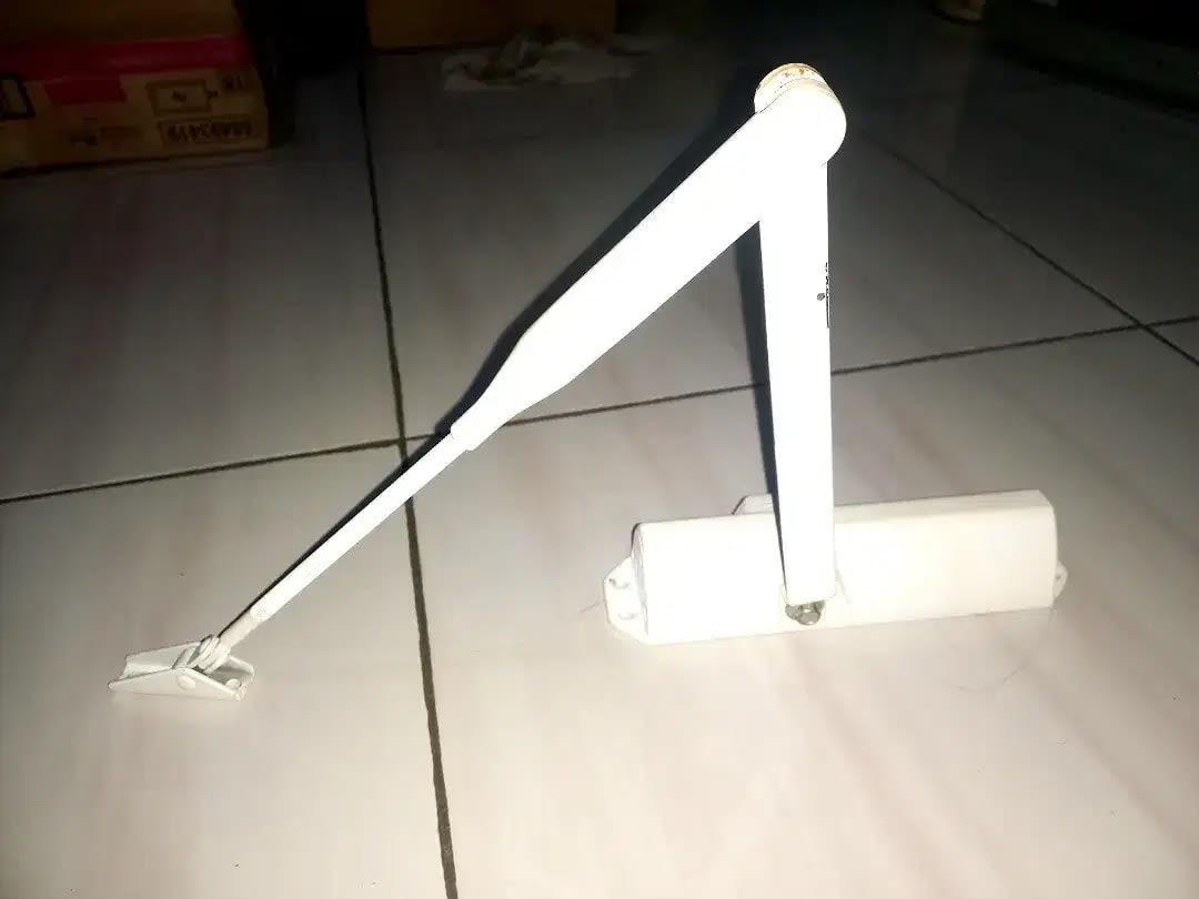 Jual Door Closer Merk DORMA,Kondisi Sangat Mulus,No Minus - Image 1 of 4