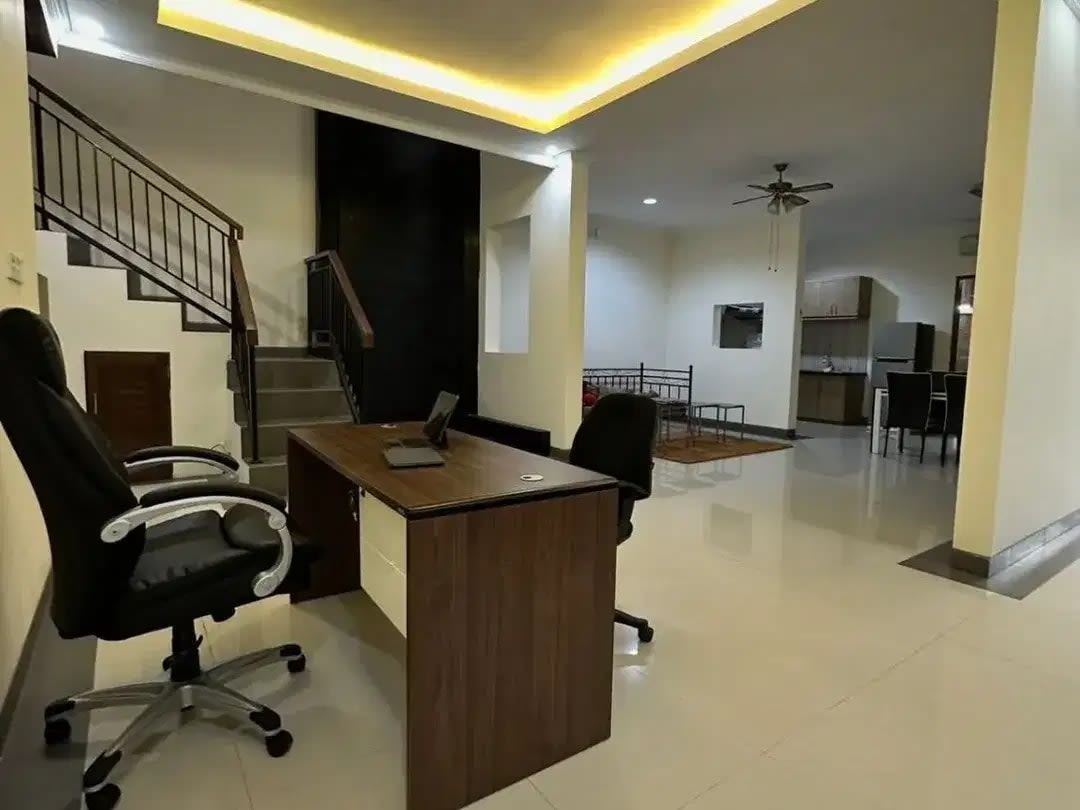 DIJUAL RUMAH MEWAH  GIANYAR - Image 1 of 7