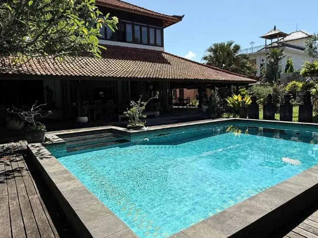 VILLA DI SABA HANYA 5 MENIT KE PANTAI SABA - Image 1 of 10