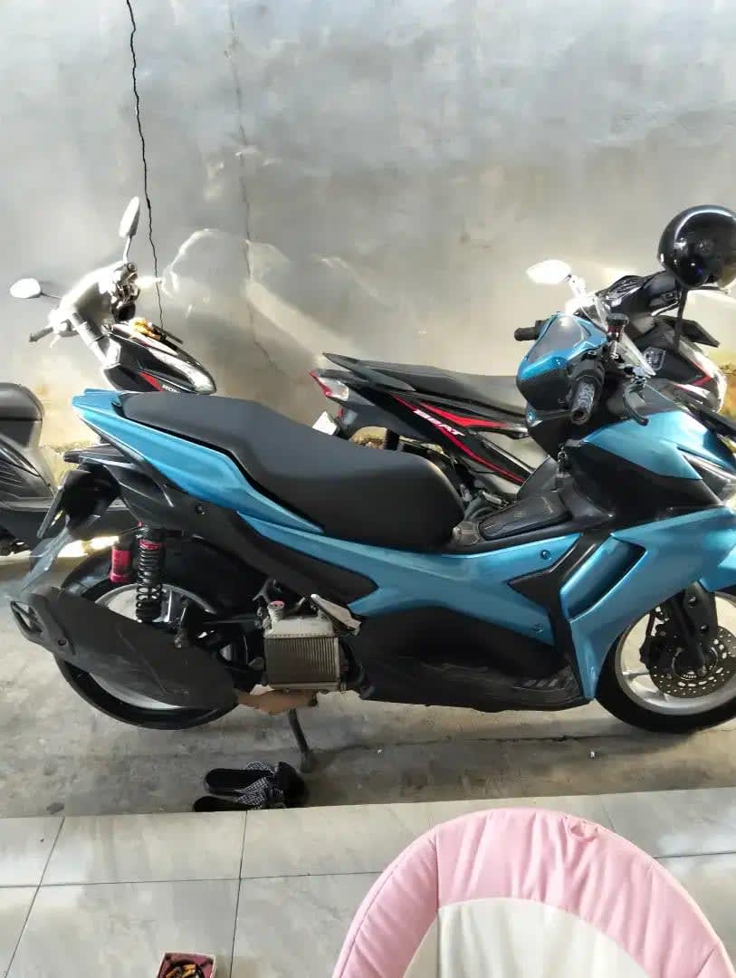 Motor aerox 155v - Image 1 of 2