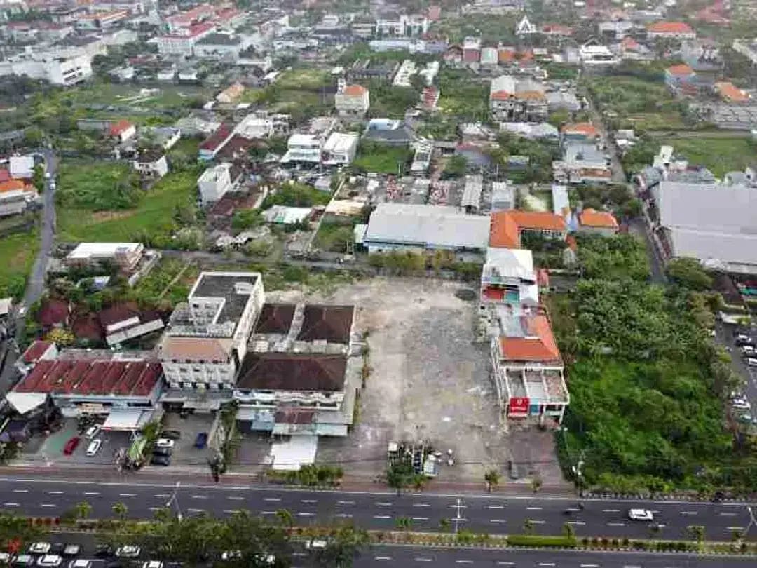 Lahan 2.352 m² di By Pass Sunset Road Kuta Akses Dua Sisi - Image 1 of 10