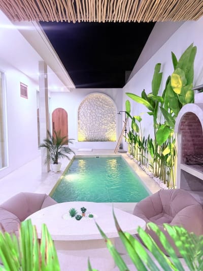 LUXURY VILLA FOR LEASEHOLD IN RENON - Thumbnail 2