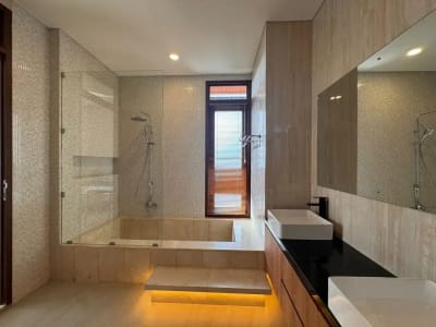 5 Bedroom Villa at Pererenan For Sale &amp; Lease - Thumbnail 10