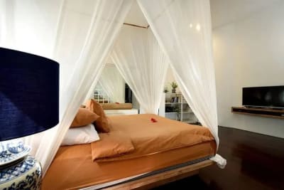 Villa 4 Kamar Tidur Lokasi di dekat Pantai Berawa Canggu - Thumbnail 7
