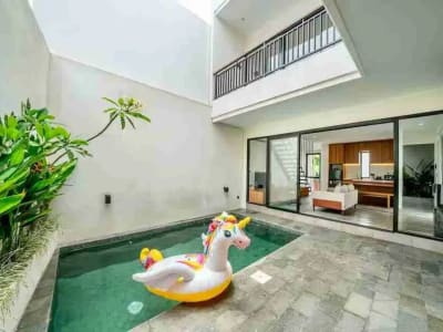 DIJUAL VILLA MODERN,TUMBAK BAYUH,BADUNG - Thumbnail 1