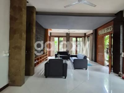 VILLA BAGUS 2 LANTAI DI SRI RAMA LEGIAN BADUNG, BALI - Thumbnail 9