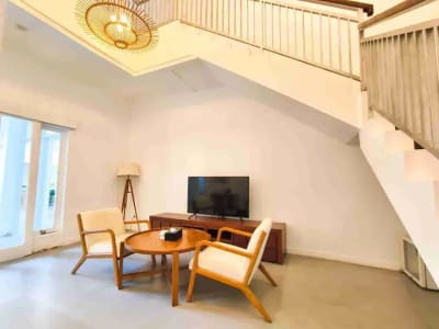 Commercial Luxury Villa Walking Distance to Canggu Beach Bali - Thumbnail 6